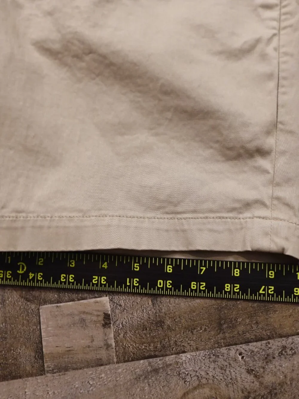AG Adriano Goldschmied Wanderer Trouser Shorts Men’s 34 Khaki 8